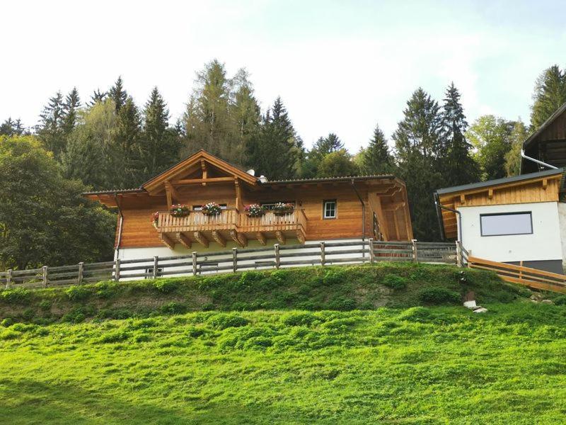 Brucklerhof Apartment Haus im Ennstal